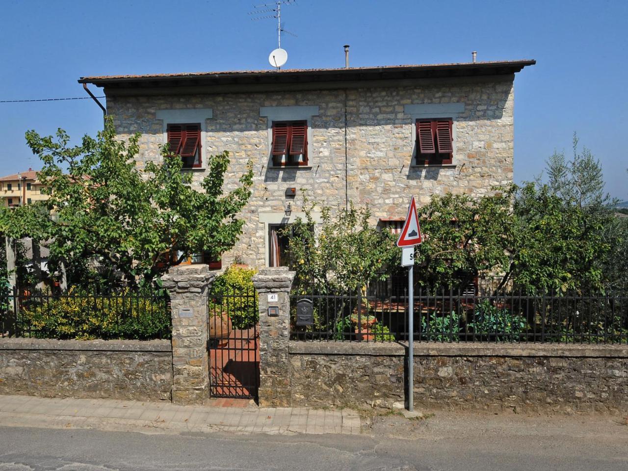 Apartment Matteuzzi By Interhome Mercatale Val Di Pesa Exterior foto